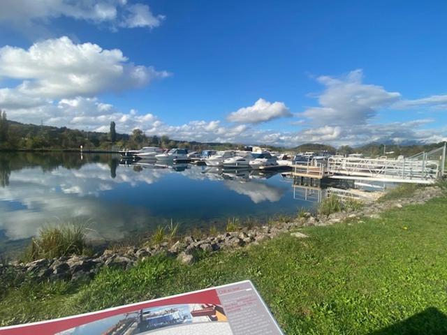 Au Chateau Saint Blaise Virignin Bagian luar foto